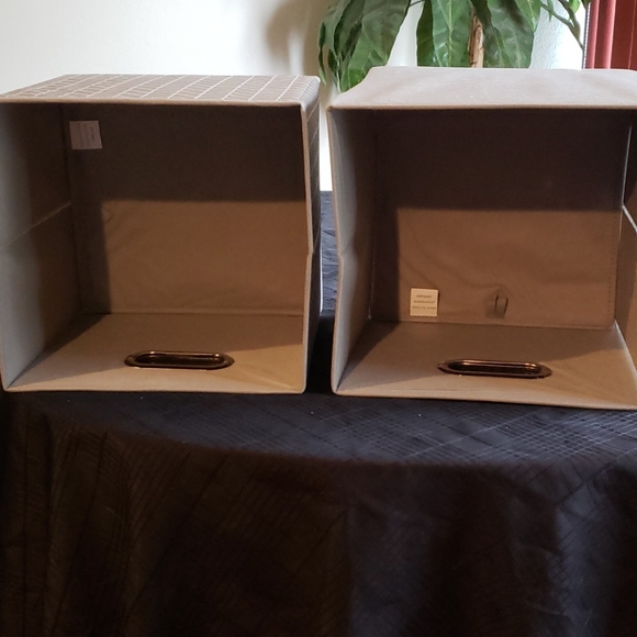 Collapsible Fabric Storage Bins. - Picture 3 of 6